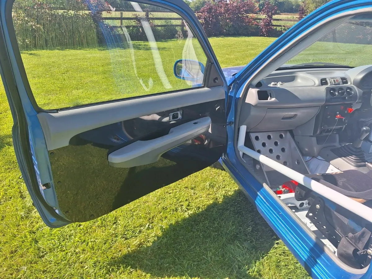 Nissan Micra 2000 - Image 4