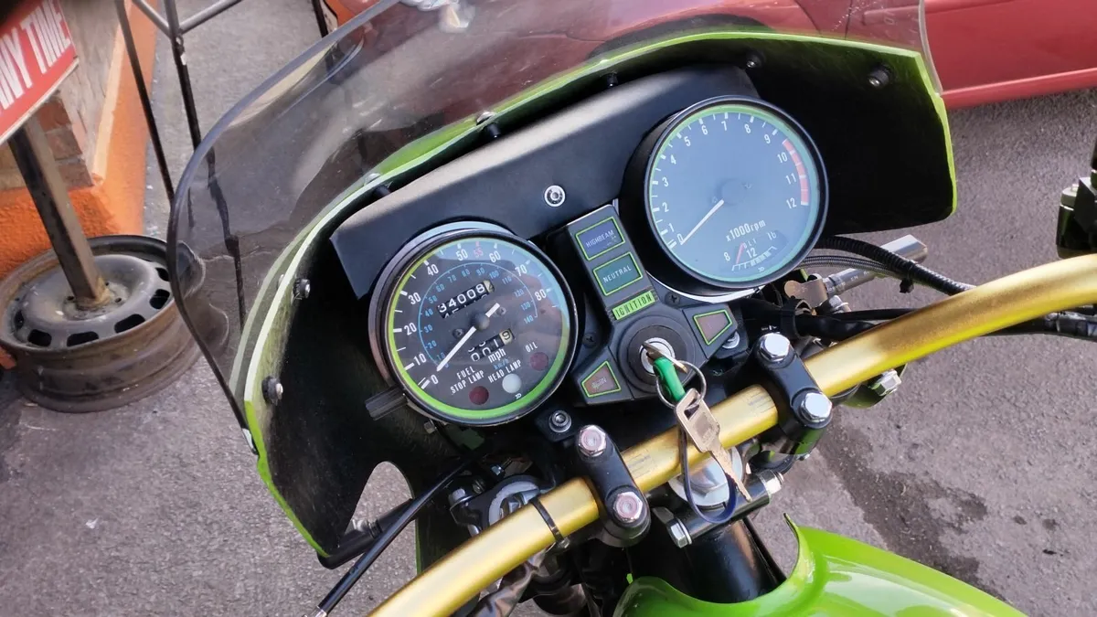 1983 Kawasaki KZ 750 - Image 4