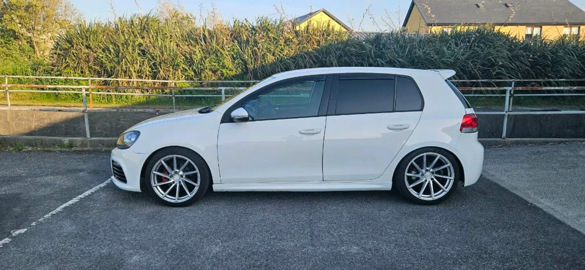 Volkswagen Golf - Image 4