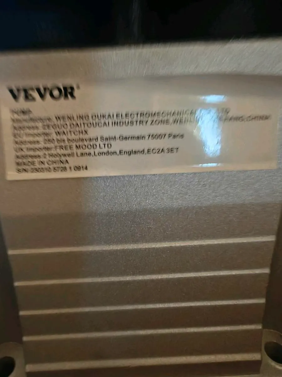 Electric motor and air pump - Image 3