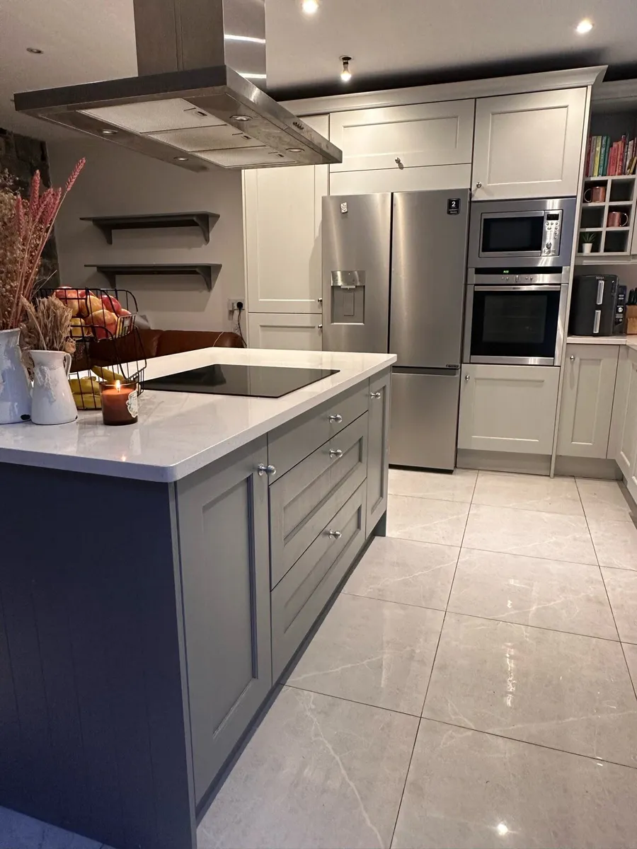 Quality Modern Solid Wood Kitchen + Applicances - Image 1
