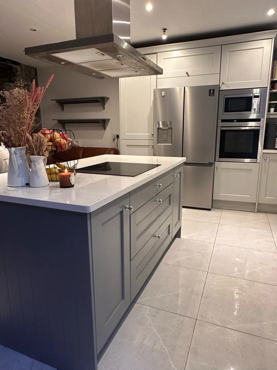 Quality Modern Solid Wood Kitchen + Applicances - Image 3