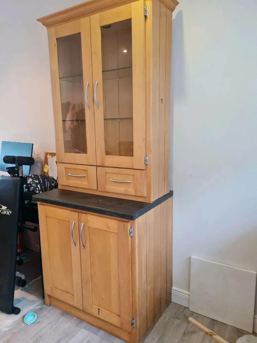 Glass cabinet - Image 1