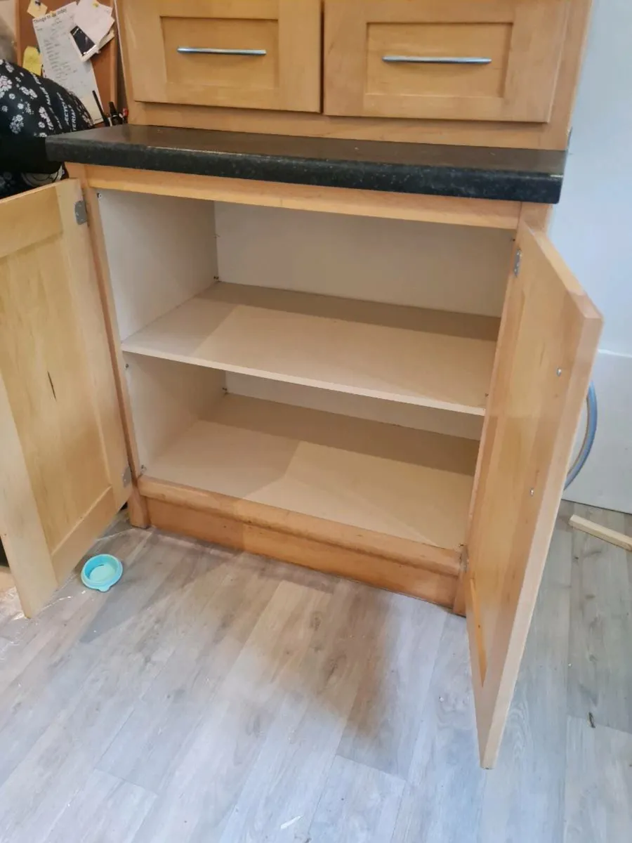 Glass cabinet - Image 3