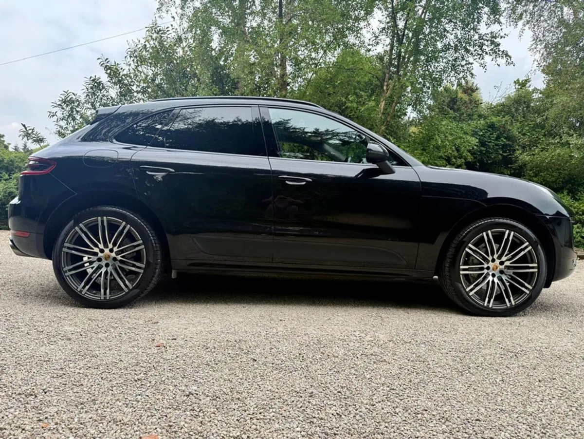 Porsche Macan 3.0 S DSL  1 Ownerhuge Specificatio - Image 4