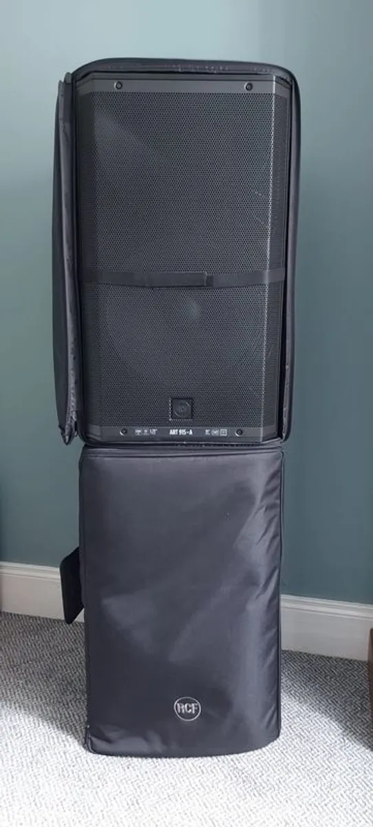 active PA speakers with sub bass bin - Image 1