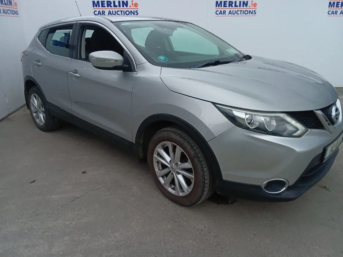 Nissan QASHQAI 1.2 PET SV - Image 2
