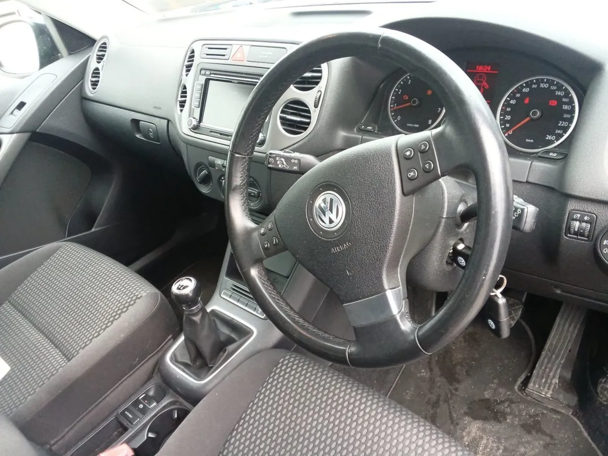 Volkswagen Tiguan TFN 1.4tsi - Image 4