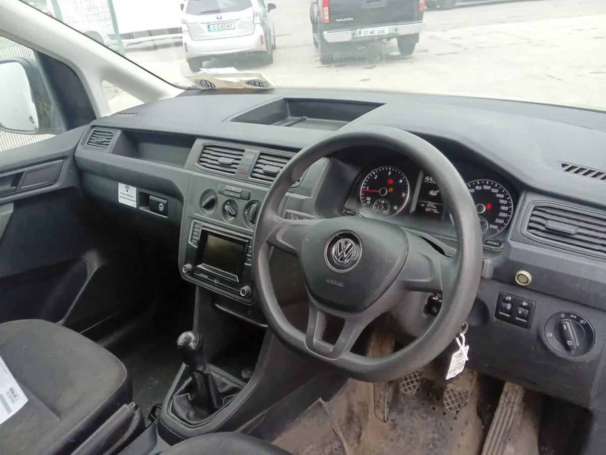 Volkswagen Caddy PVM TDI 102HP M5F 1968 - Image 4