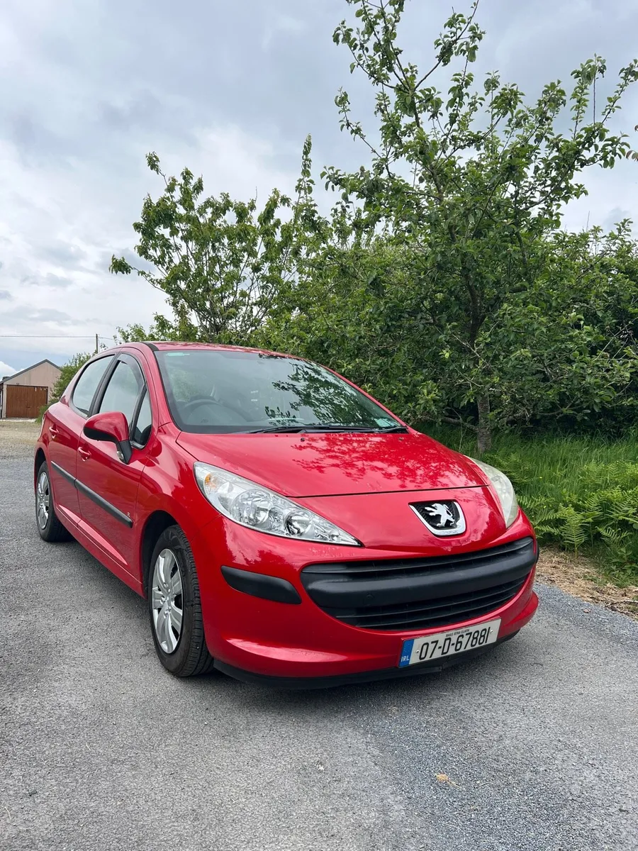 Peugeot 207 - Image 1
