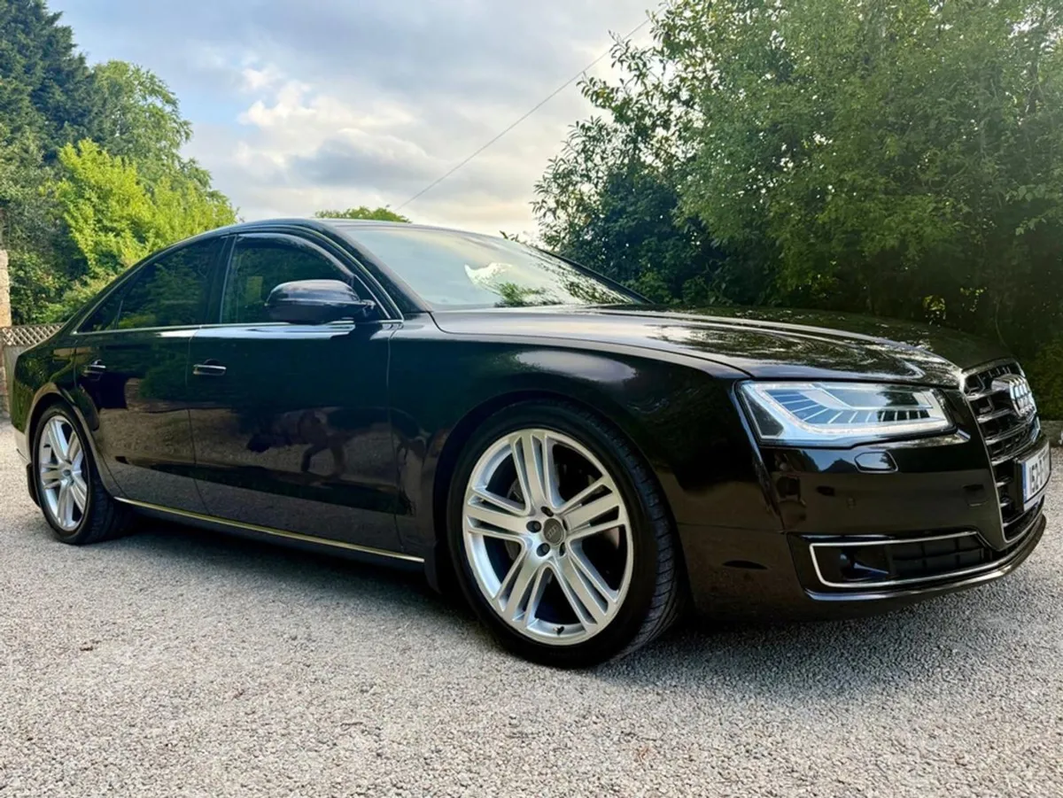 Audi A8 3.0 TDI 260 Q TIP SE Executive - Image 1