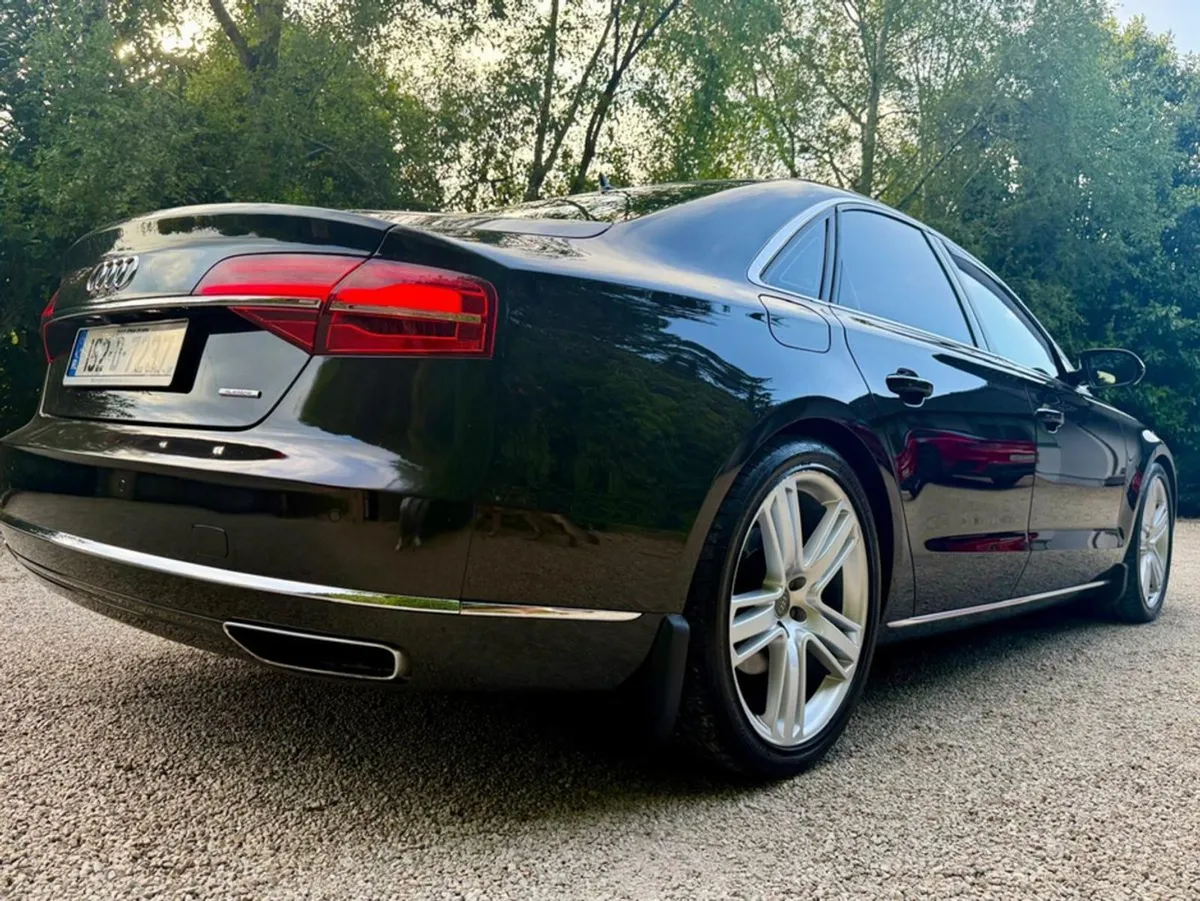 Audi A8 3.0 TDI 260 Q TIP SE Executive - Image 3