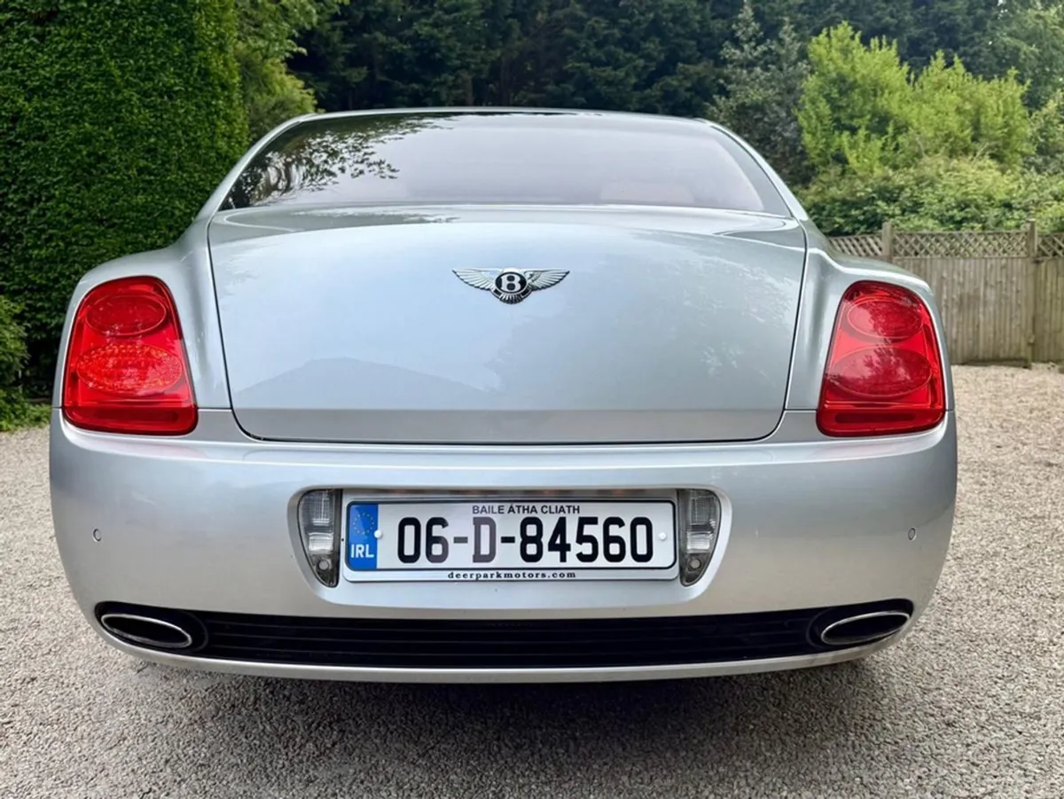 Bentley Continental Flying Spur 6.0 W12 - Image 4