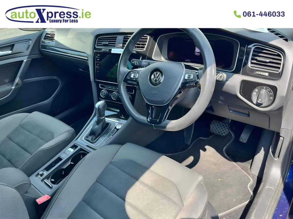 Volkswagen Golf 1.4 TSI Automatic Reversing Camera - Image 2