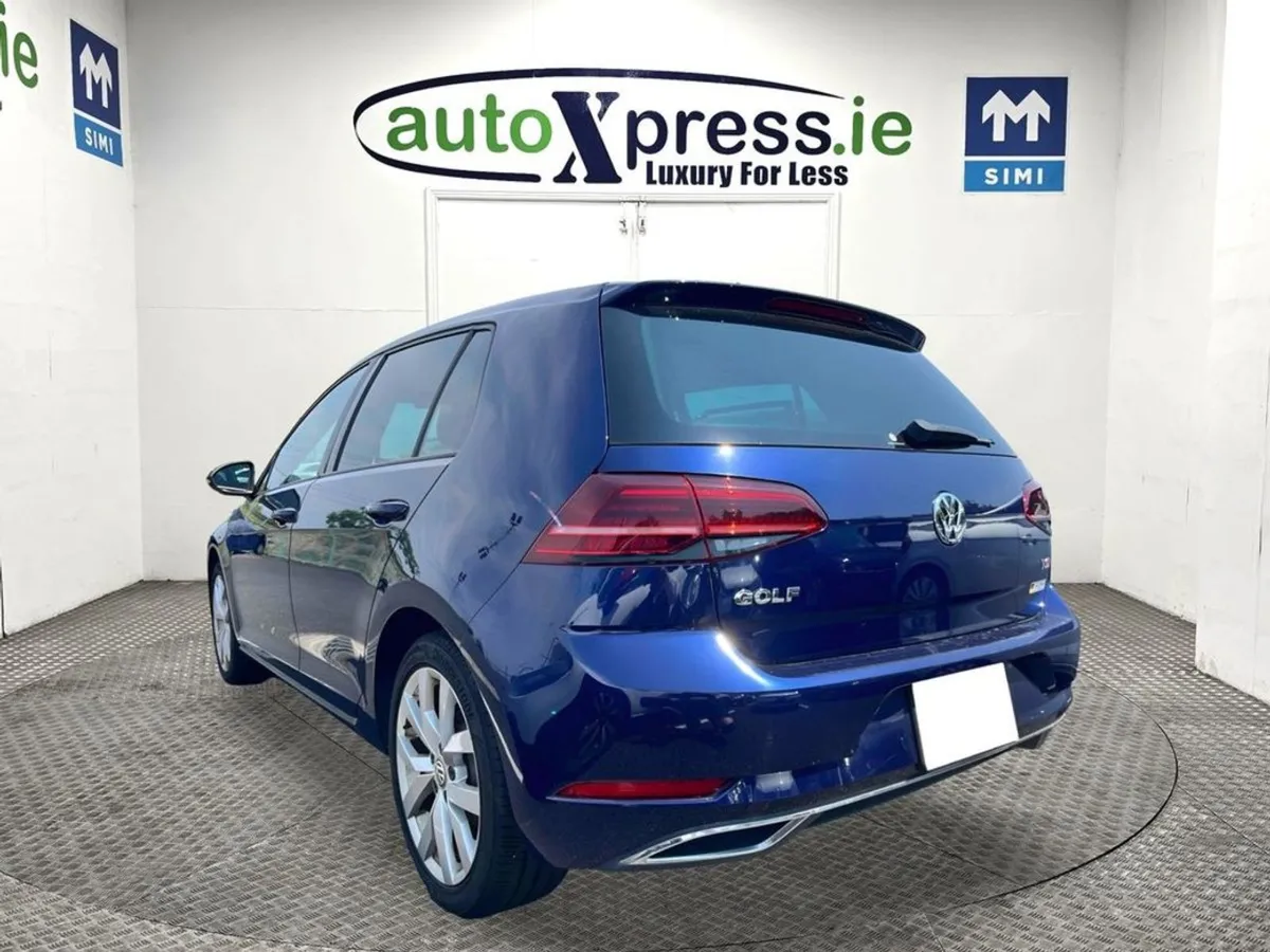 Volkswagen Golf 1.4 TSI Automatic Reversing Camera - Image 3