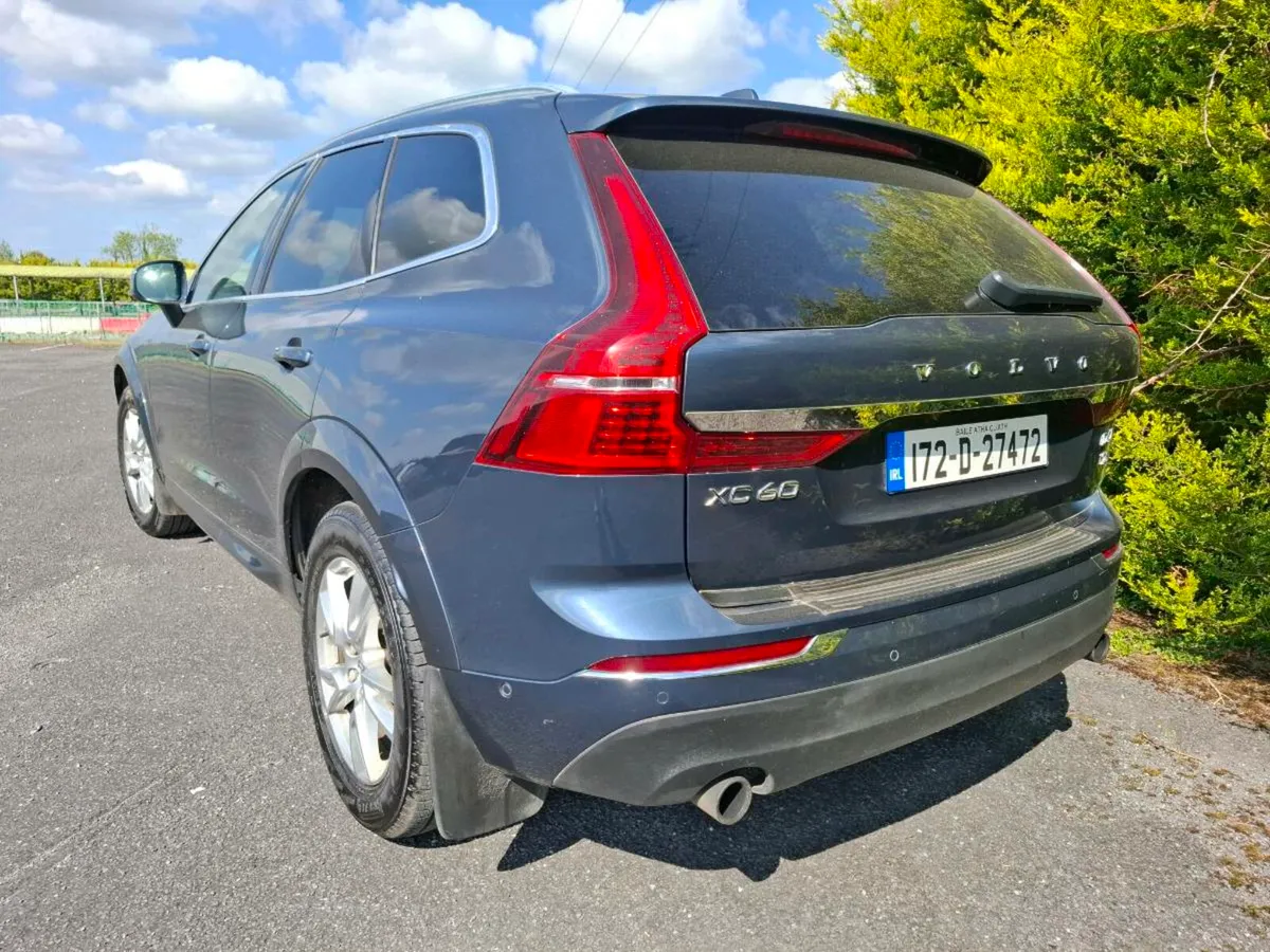 Volvo XC60 (Panoramic) - Image 2