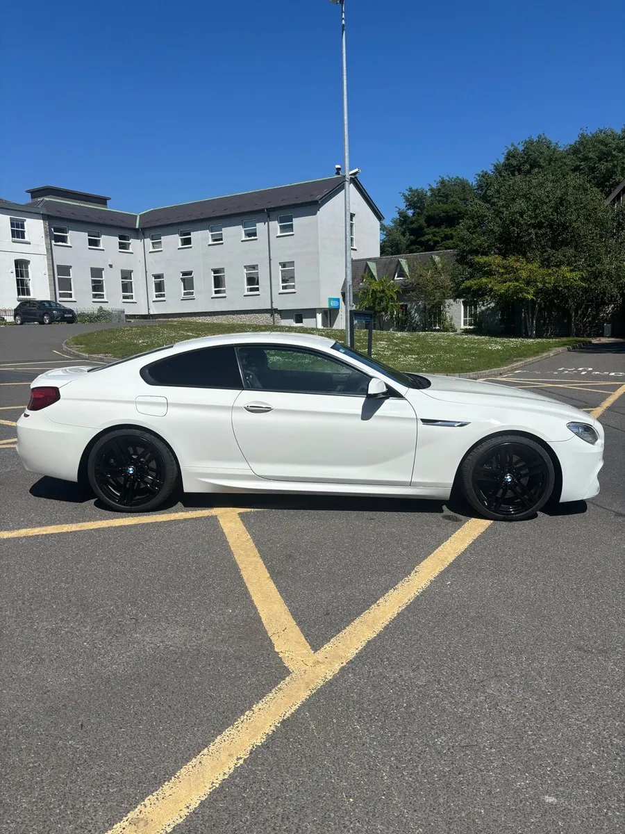 Car - Image 2