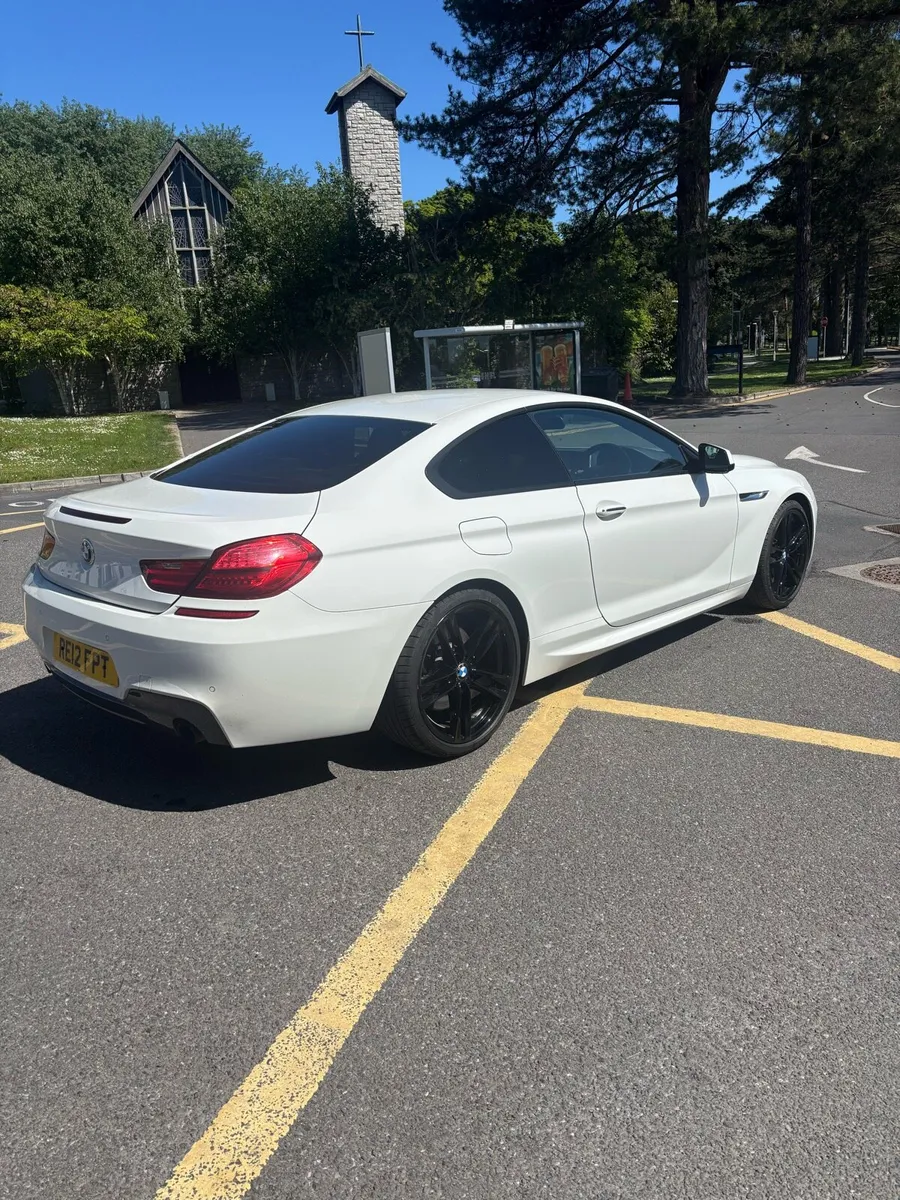 Car - Image 3