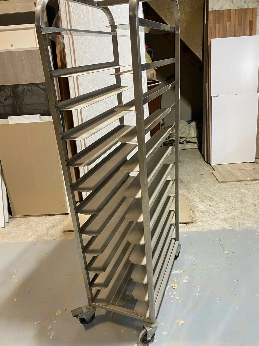 Trolley - Image 2