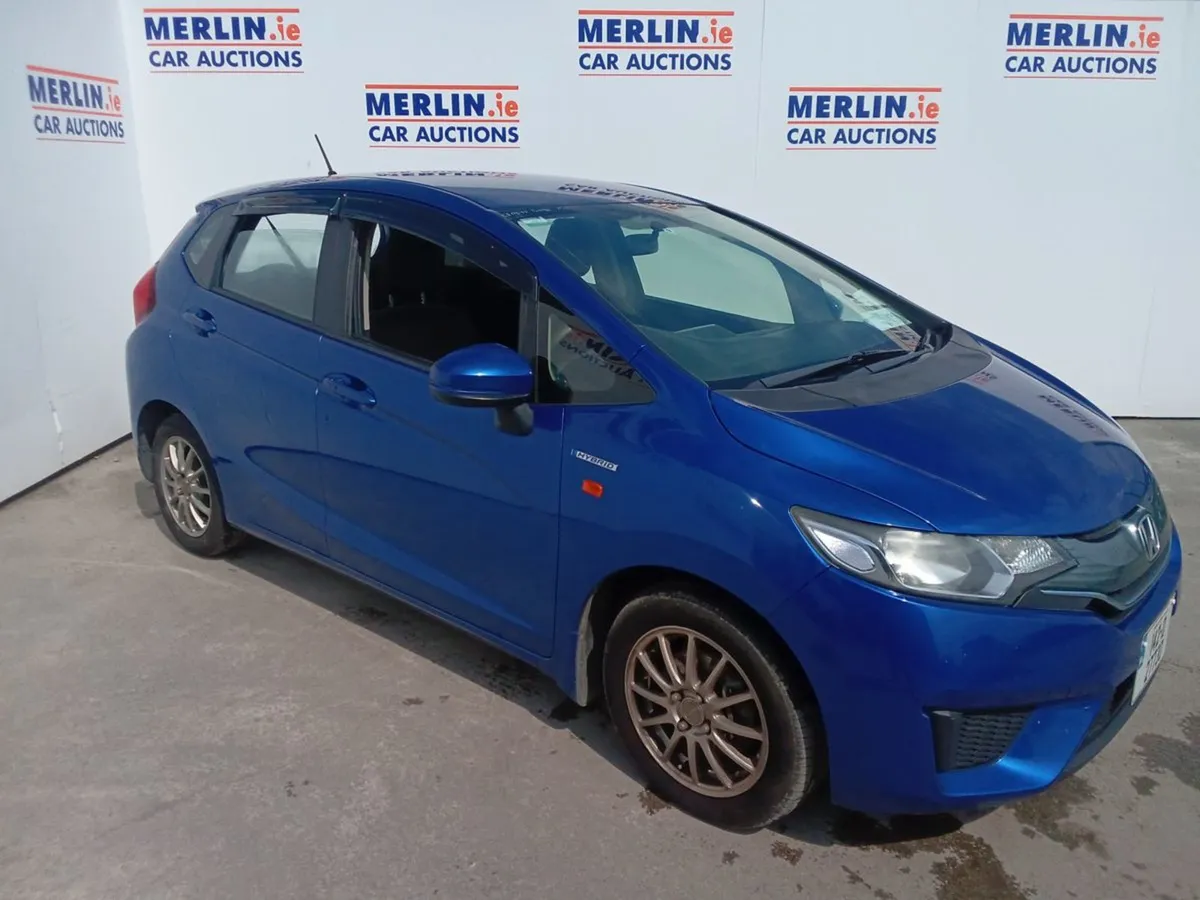 Honda Fit GP5 Hybrid Auto 1339 - Image 2