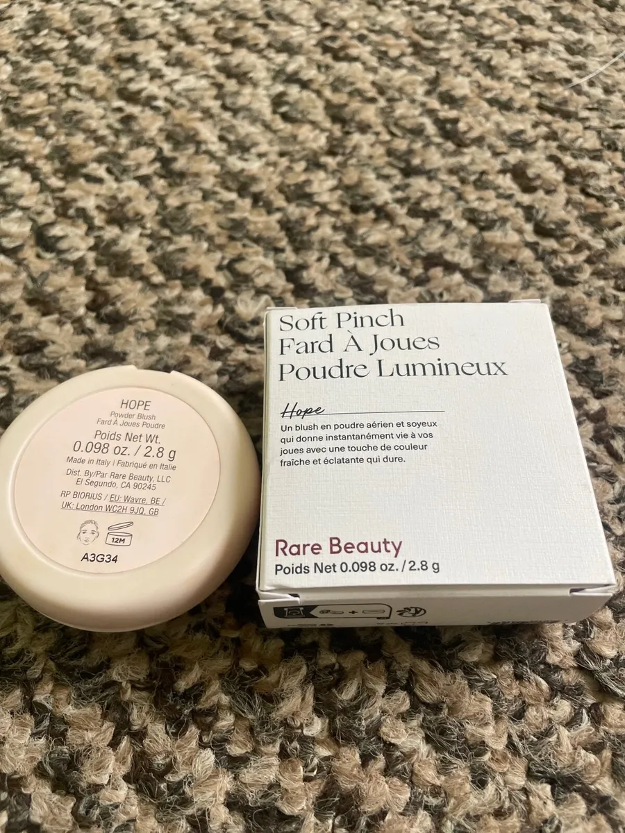 New blusher by rare beauty - Image 3