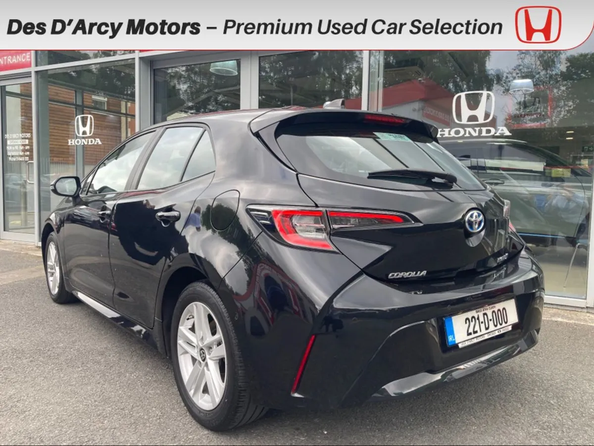 Toyota Corolla Icon Tech HEV CVT - Image 2