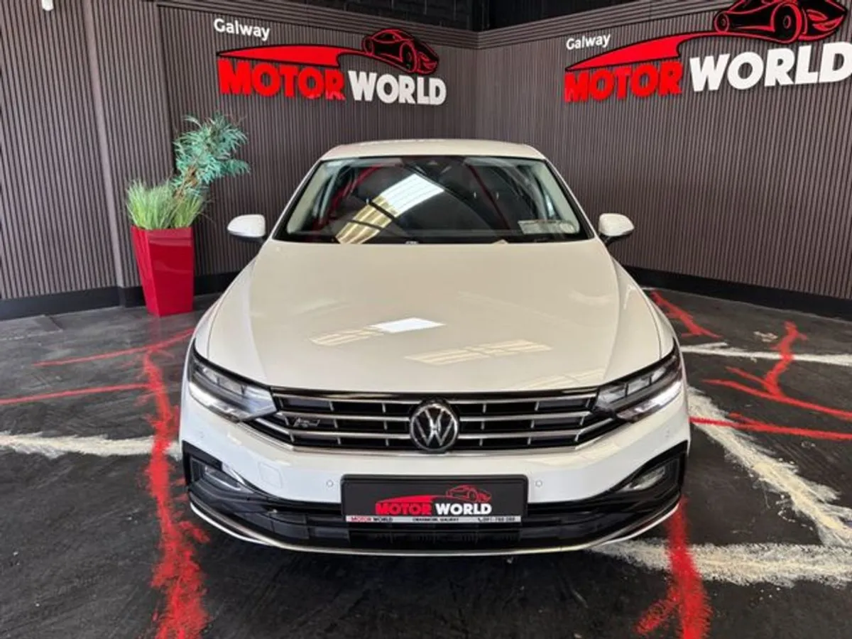 Volkswagen Passat Rline 2.0tdi D7F 122 4DR Auto - Image 2
