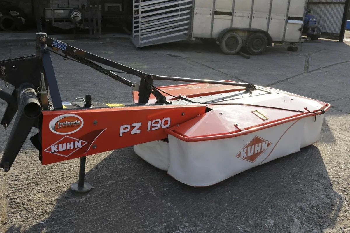kuhn mower - Image 1