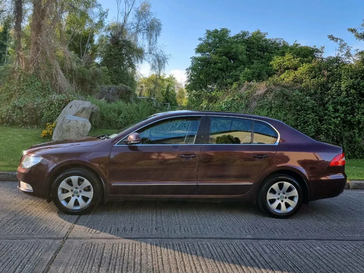 Skoda Superb/Long NCT-Aug 26/High Spec/ - Image 3