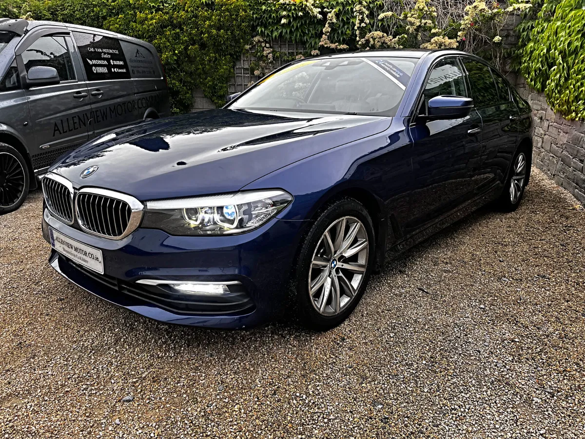2017 BMW 5-Series SE G30 Saloon - Image 4