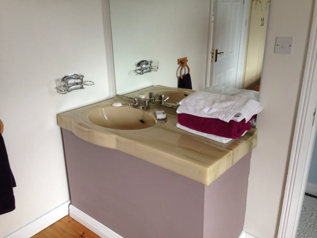 Apartment - Image 3