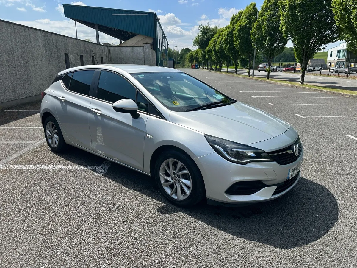 2020 Vauxhall Astra 1.5 Diesel Business Edition - Image 2
