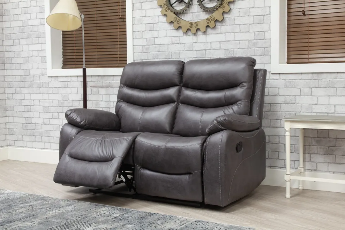 3 + 2 reclining - Image 4