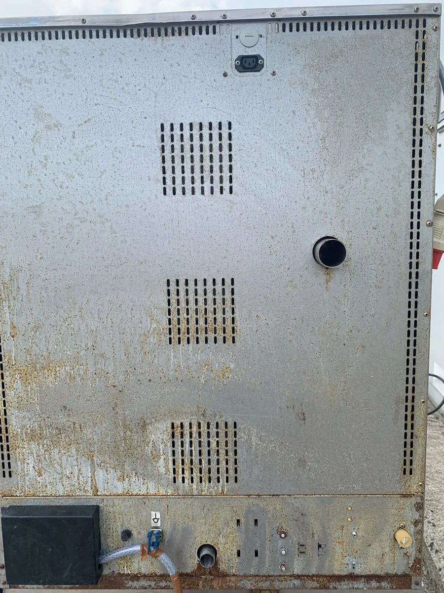 Commercial Convection oven - Image 2