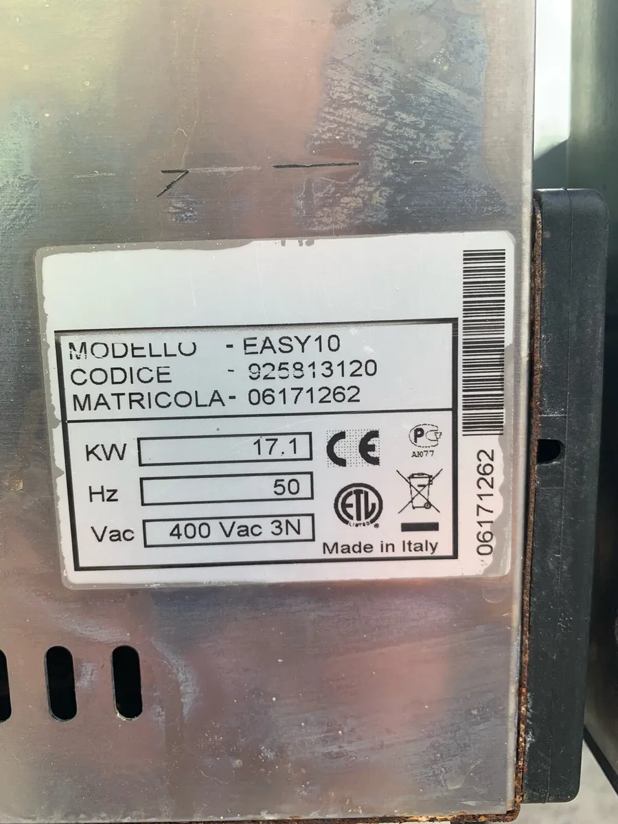Commercial Convection oven - Image 3