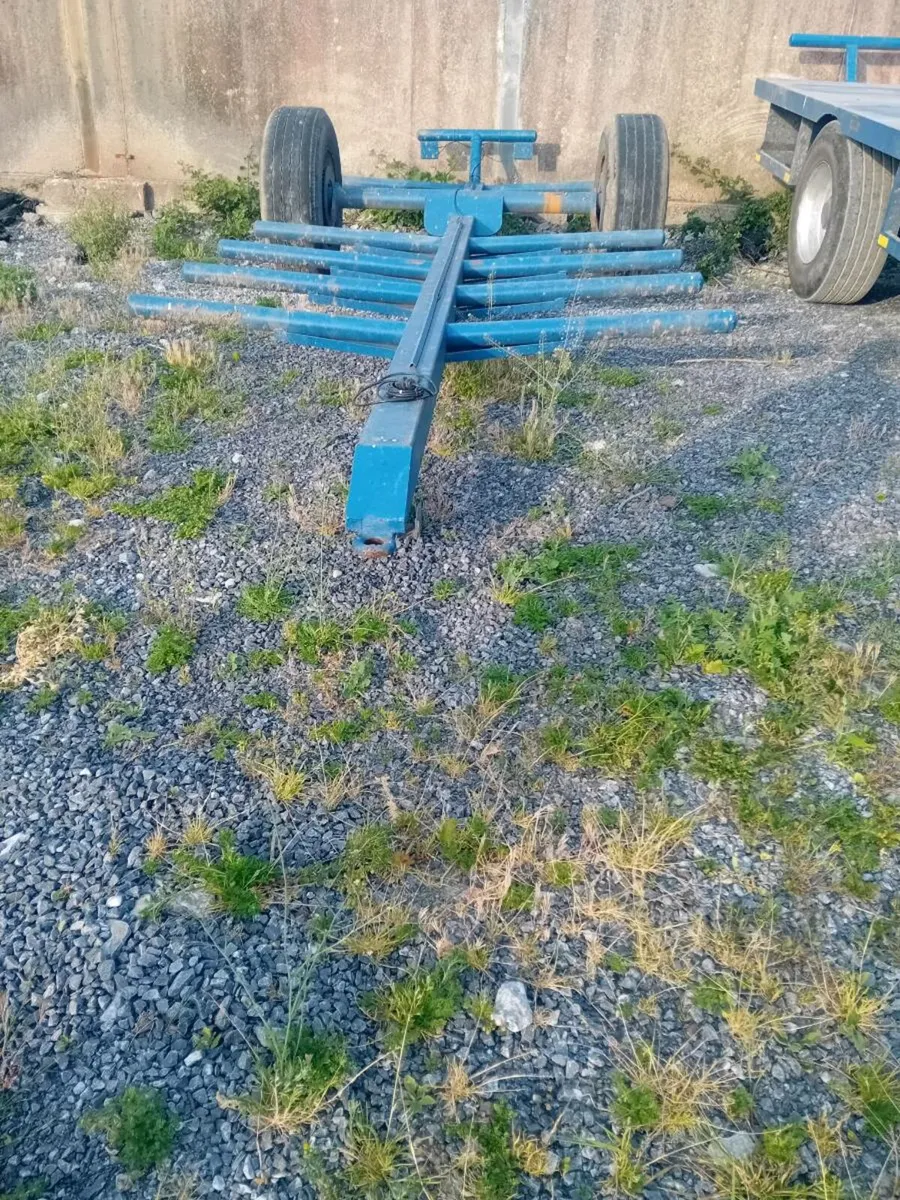 Bale handler and bale trailer - Image 4