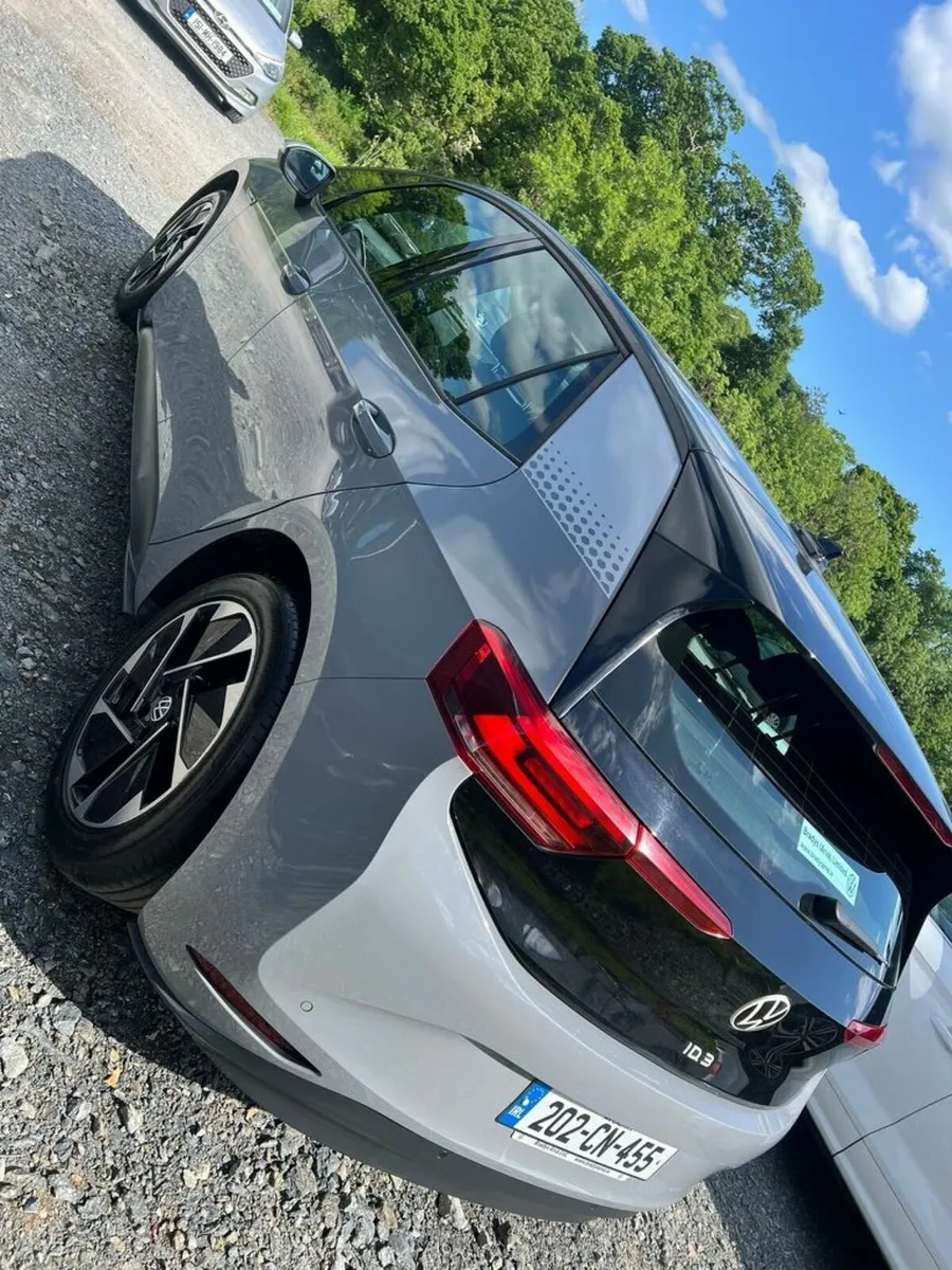 VW ID.3 1ST EDITION 58KWH 204BHP - Image 4