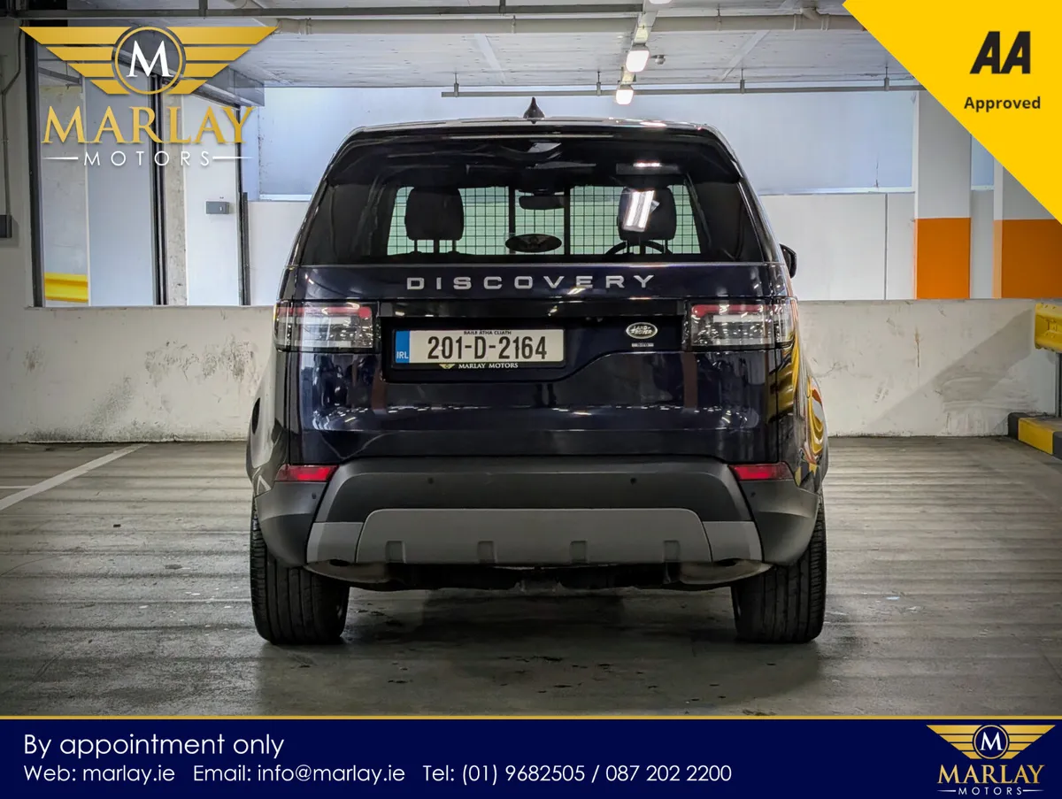 Land Rover Discovery 3.0 SDV6 - 2 Seat Commercial - Image 4
