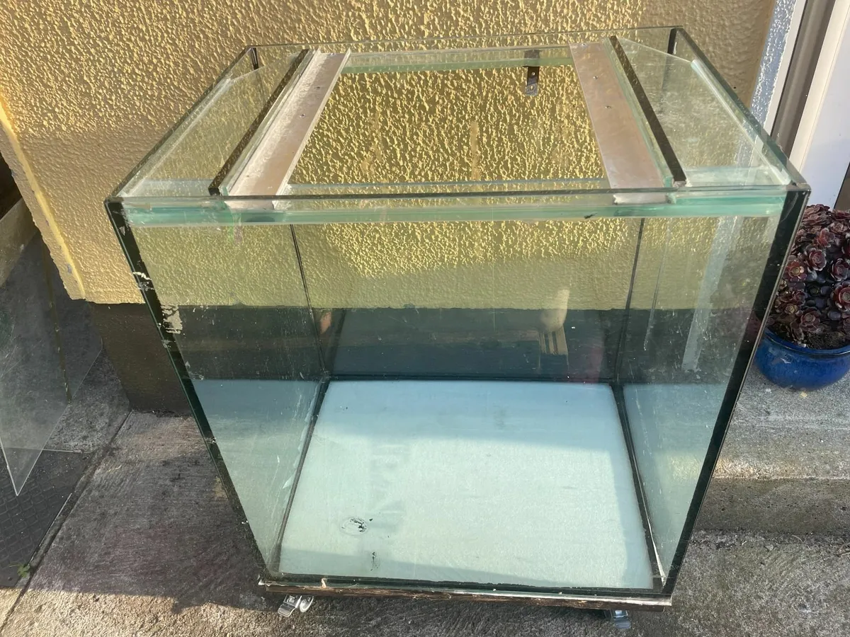 Aquarium 180L Fluval 208 Filter Heater Air Pump - Image 1
