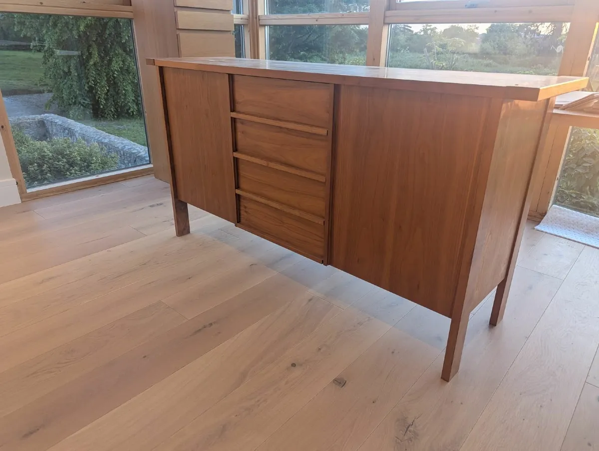 Sideboard - Image 2