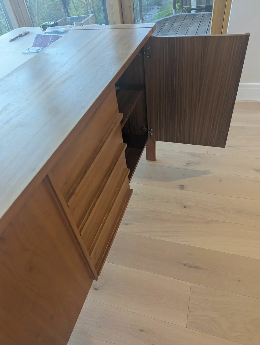 Sideboard - Image 4