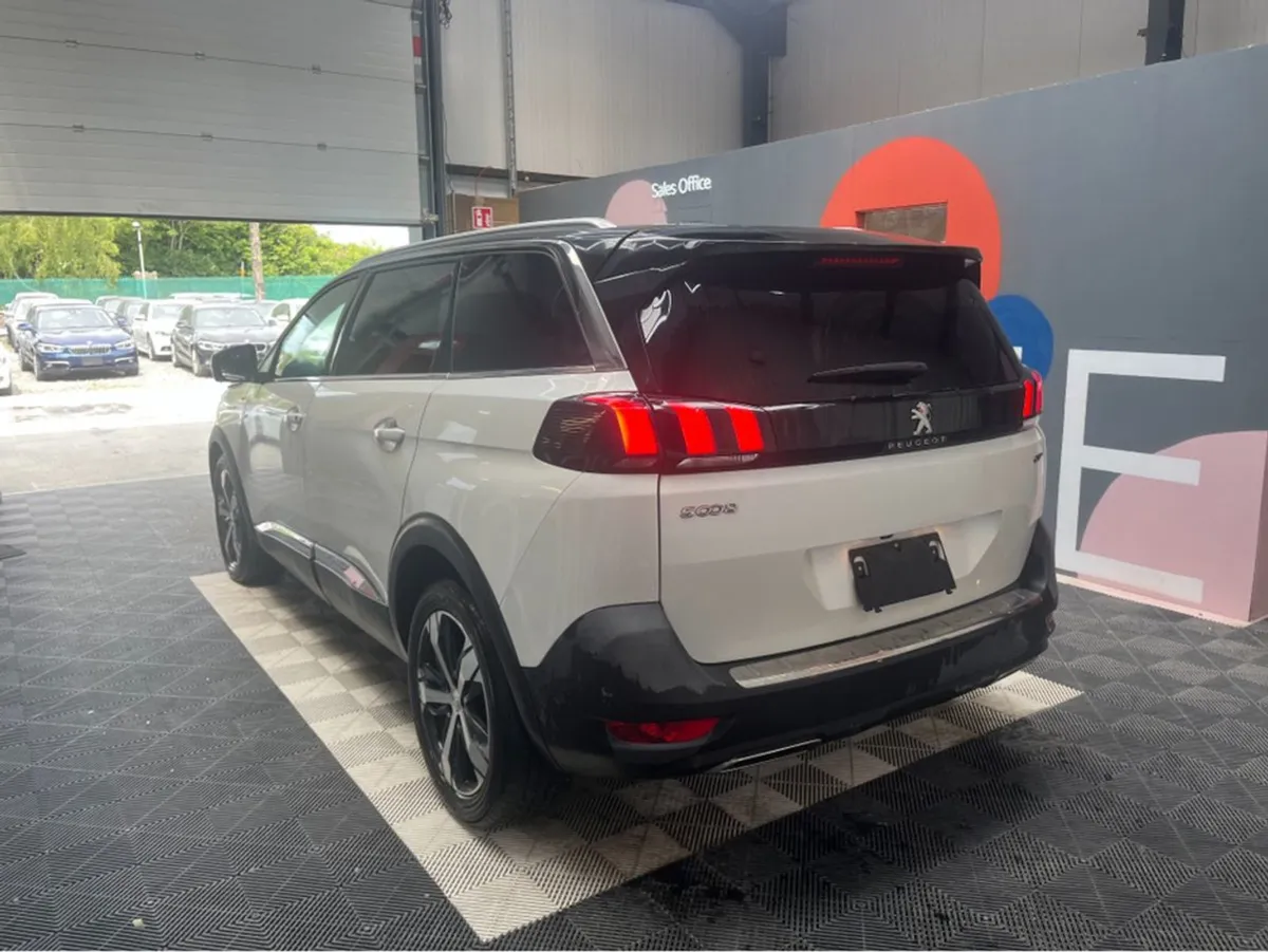 Peugeot 5008 GT Blue HDI / 2.0 Diesel / 75k KMs / - Image 4