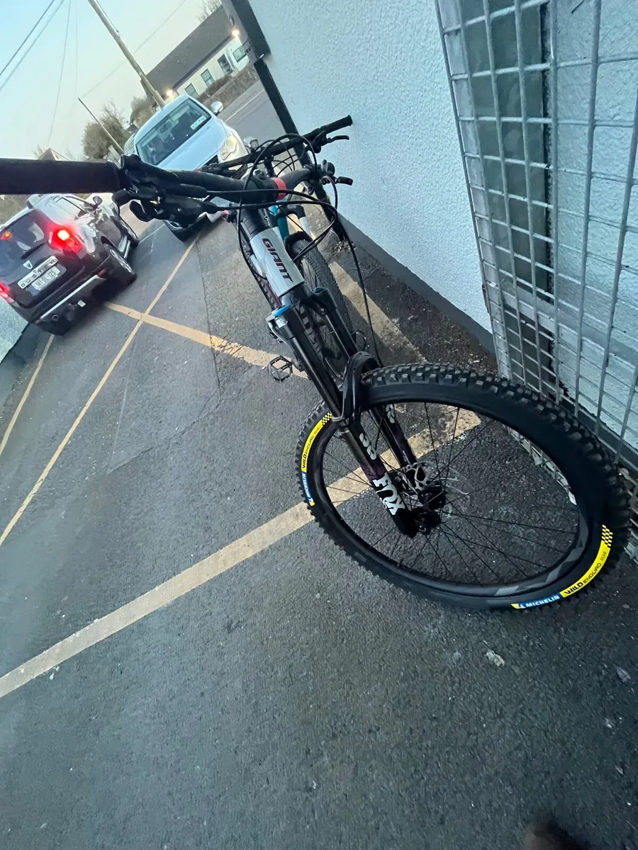 Giant regin sx slx 2024 - Image 2