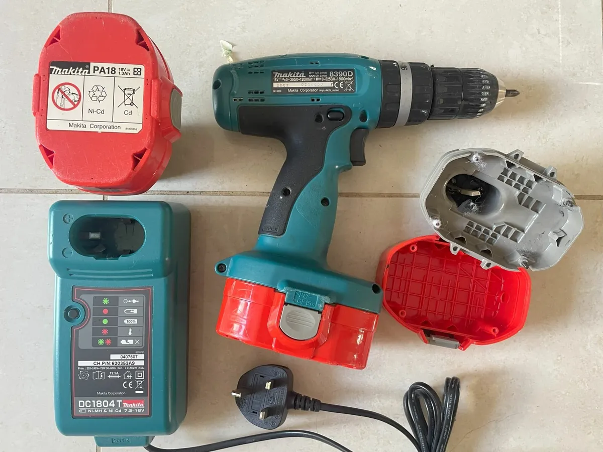 Makita 18V Power Drill/Hammer/Screwdriver €35 - Image 1