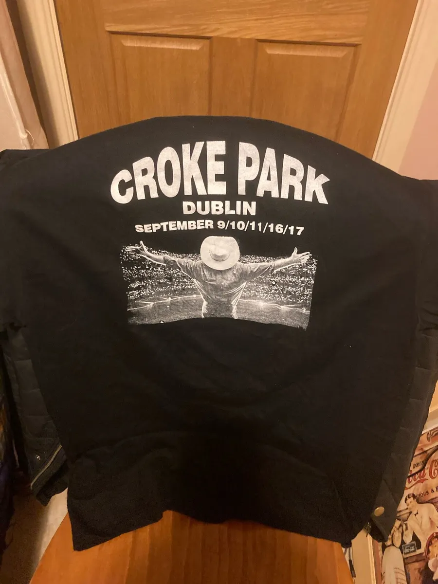 Gareth brooks 22 croke park t shirt free postage - Image 2