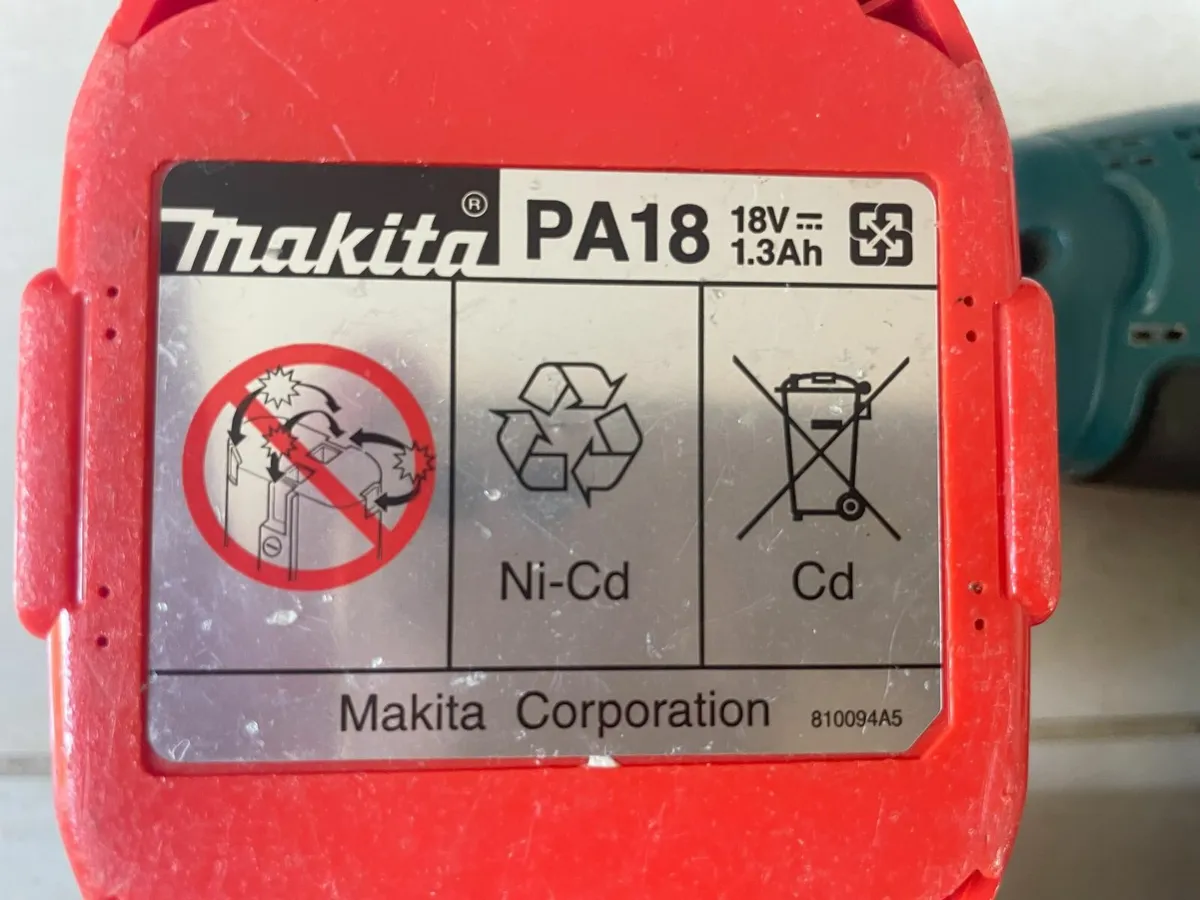 Makita 18V Power Drill/Hammer/Screwdriver €35 - Image 3