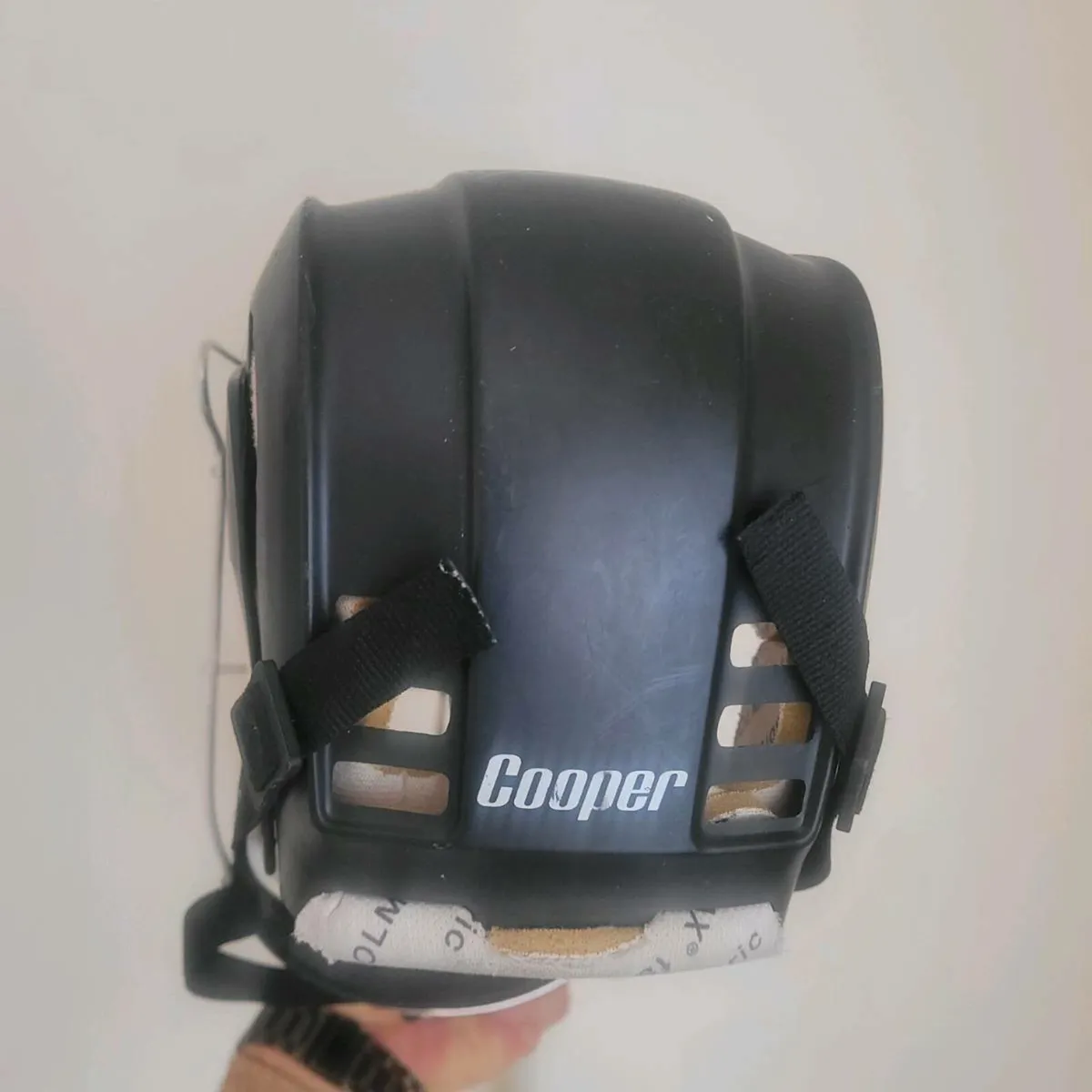 Copper hurling helmet - Image 2