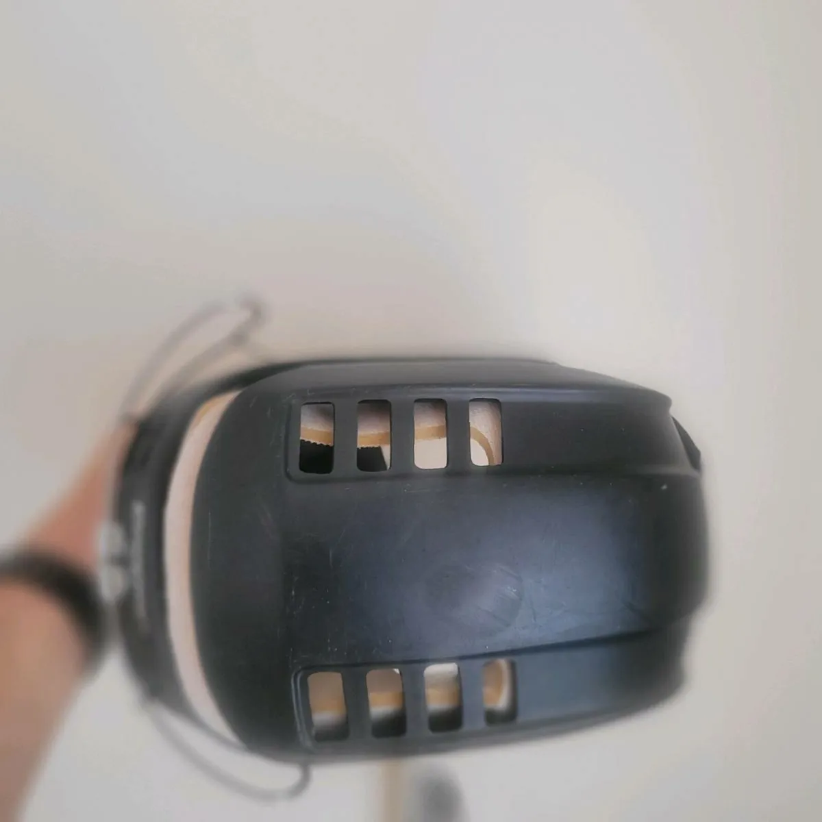 Copper hurling helmet - Image 3