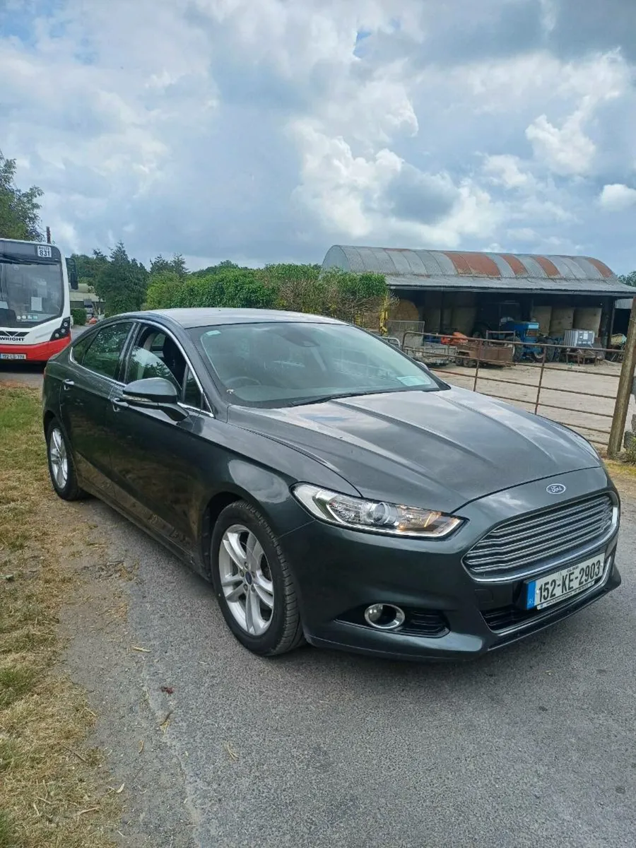 FORD MONDEO 2015 LOW MILAGE - Image 2