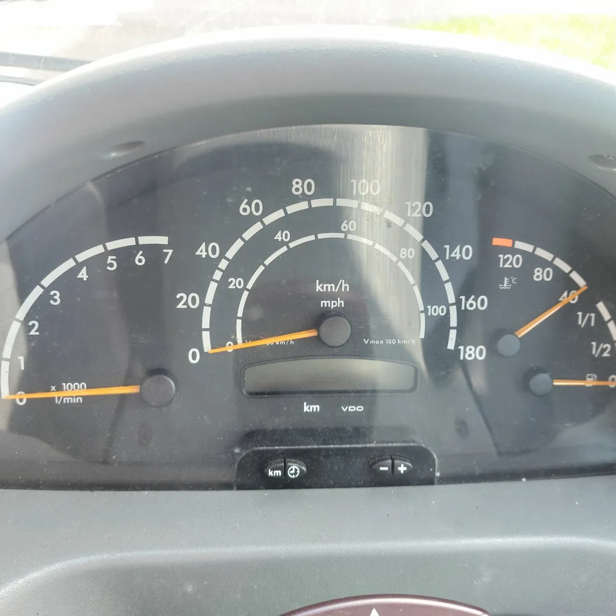 Mercedes-Benz Other 2001 - Image 3